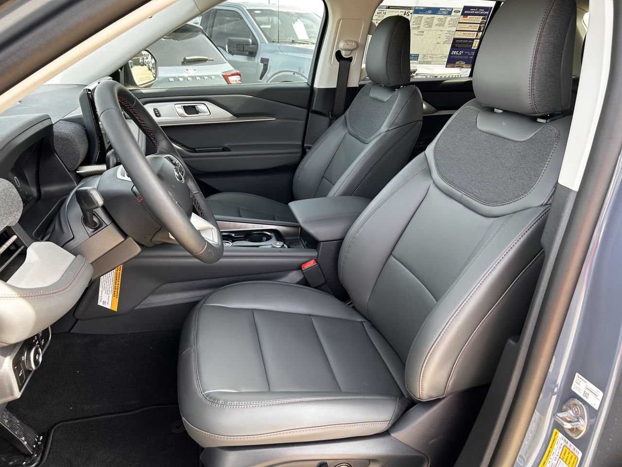 New 2026 Ford Explorer Active w/ Active Comfort Package RWD image 23