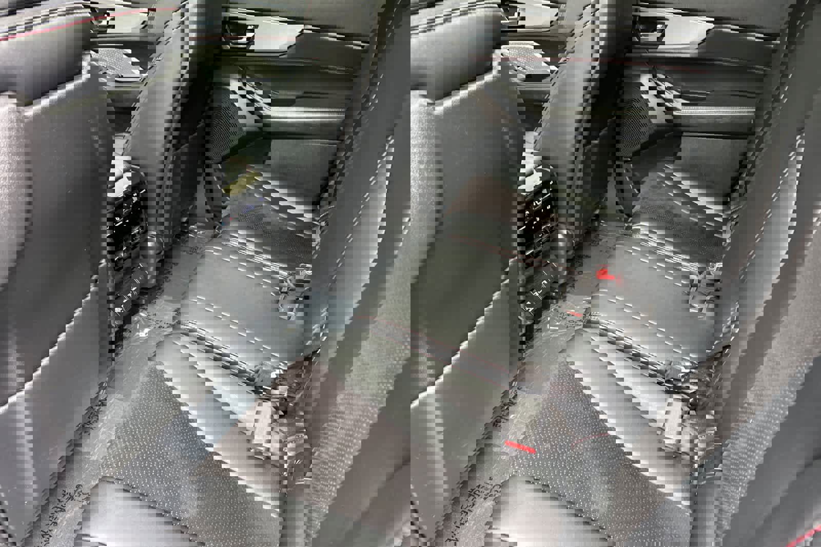 Used 2022 Acura MDX A-Spec image 4