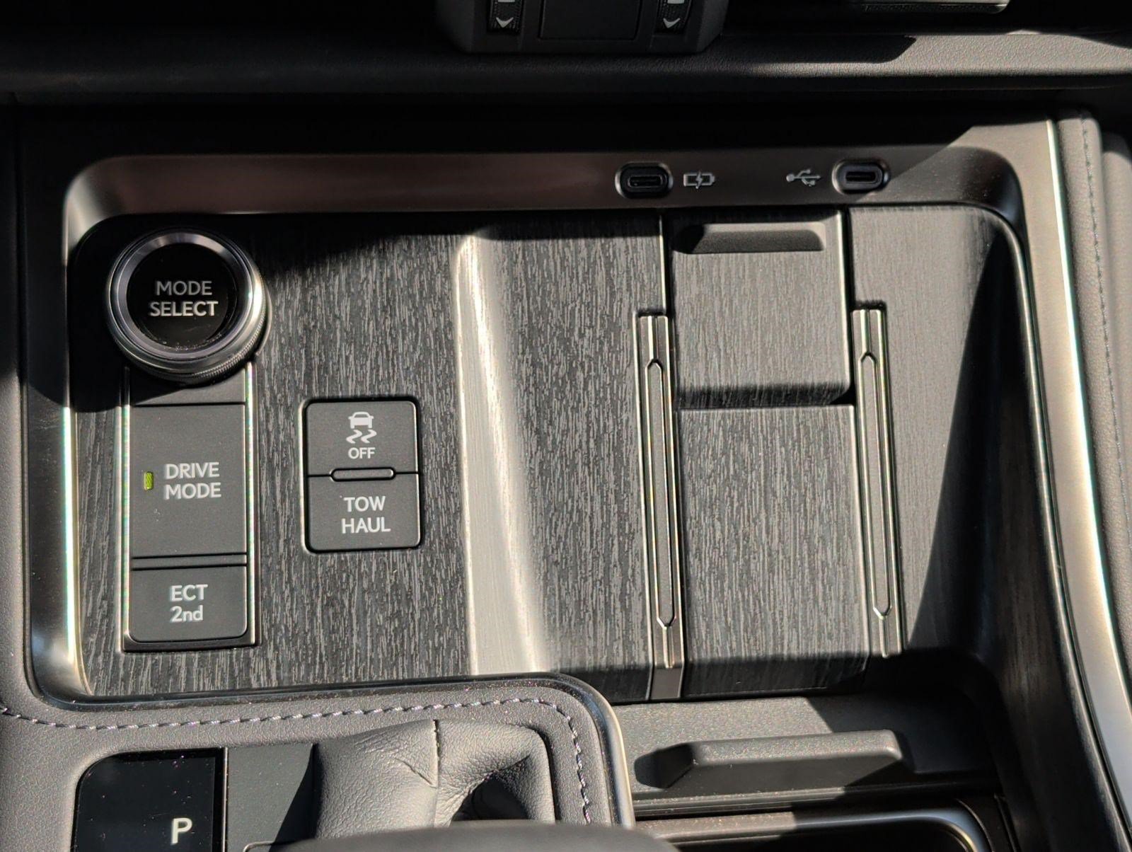 Certified 2026 Lexus GX 550 w/ Accessory Package (2T) AWD/4WD image 20