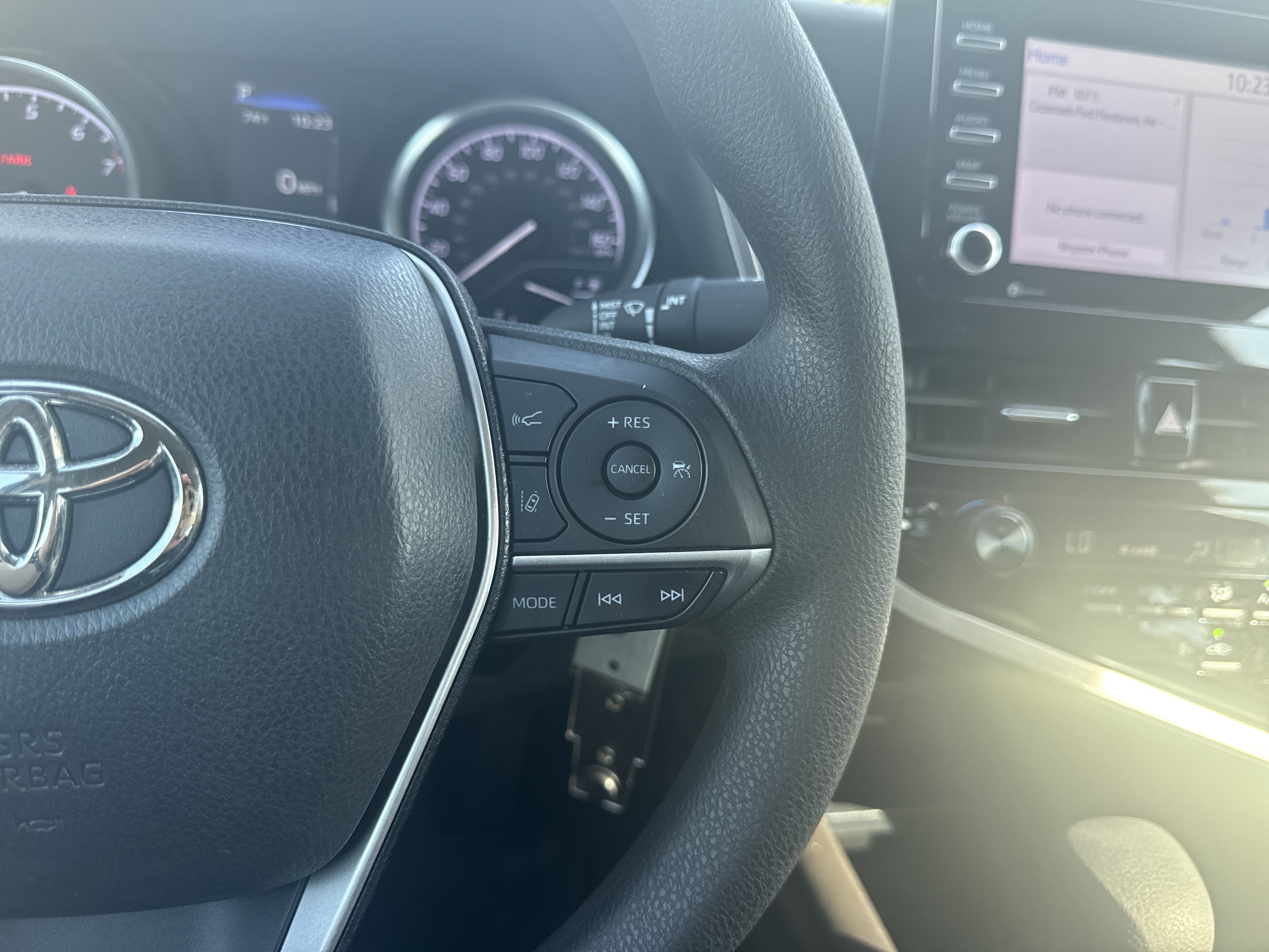 Used 2023 Toyota Camry LE FWD image 20