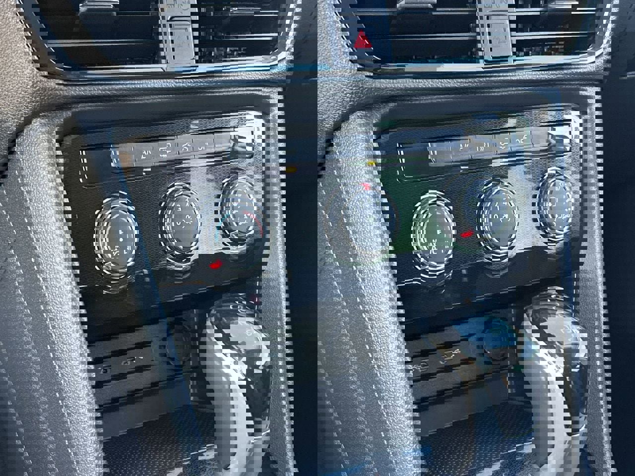 Certified 2025 Volkswagen Taos S image 23