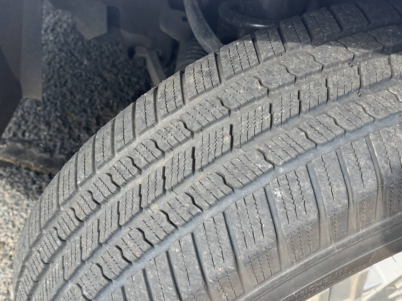 Used 2010 Cadillac Escalade 2WD image 25