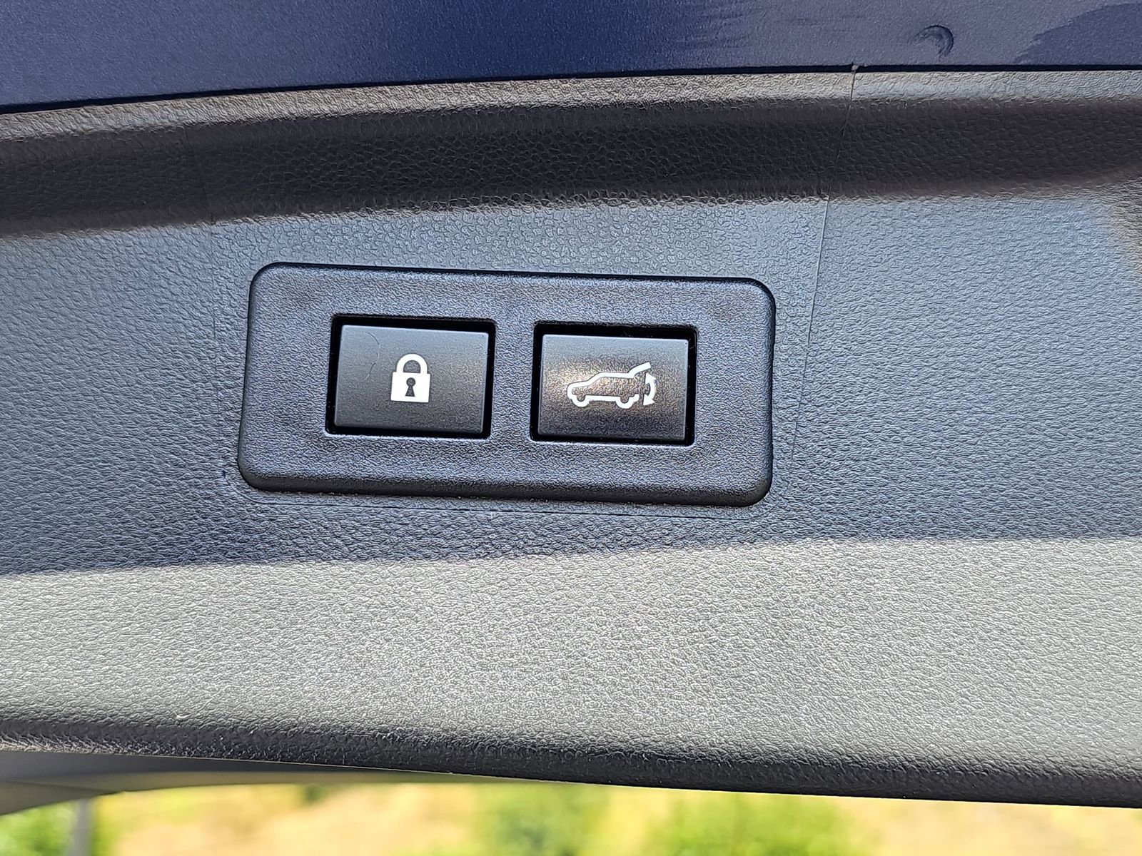 Used 2021 Subaru Outback Premium w/ Popular Package #1 image 13