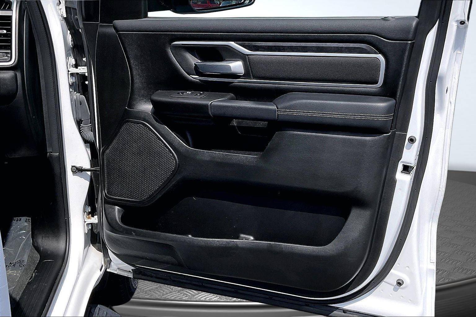 Used 2023 RAM 1500 Big Horn AWD/4WD image 24