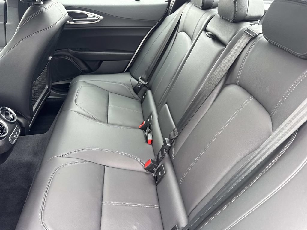 New 2026 Alfa Romeo Giulia w/ Driving Assist Package RWD image 23