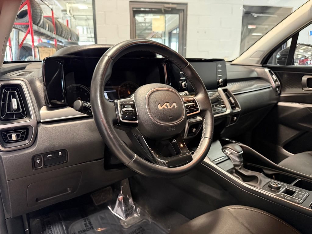 Used 2023 Kia Sorento X-Line EX AWD/4WD image 12
