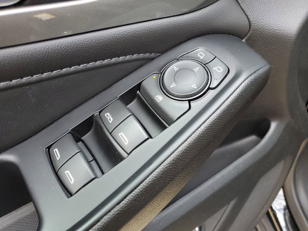 Certified 2023 Chevrolet Traverse LT image 22