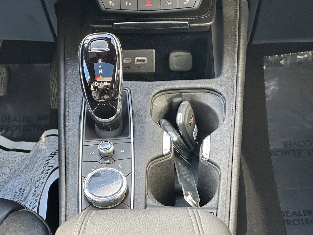 Certified 2023 Cadillac XT4 Luxury w/ Cold Weather Package image 13