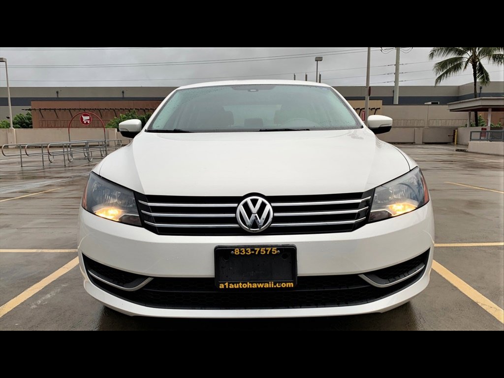 Used 2013 Volkswagen Passat 2.5 SE FWD image 2