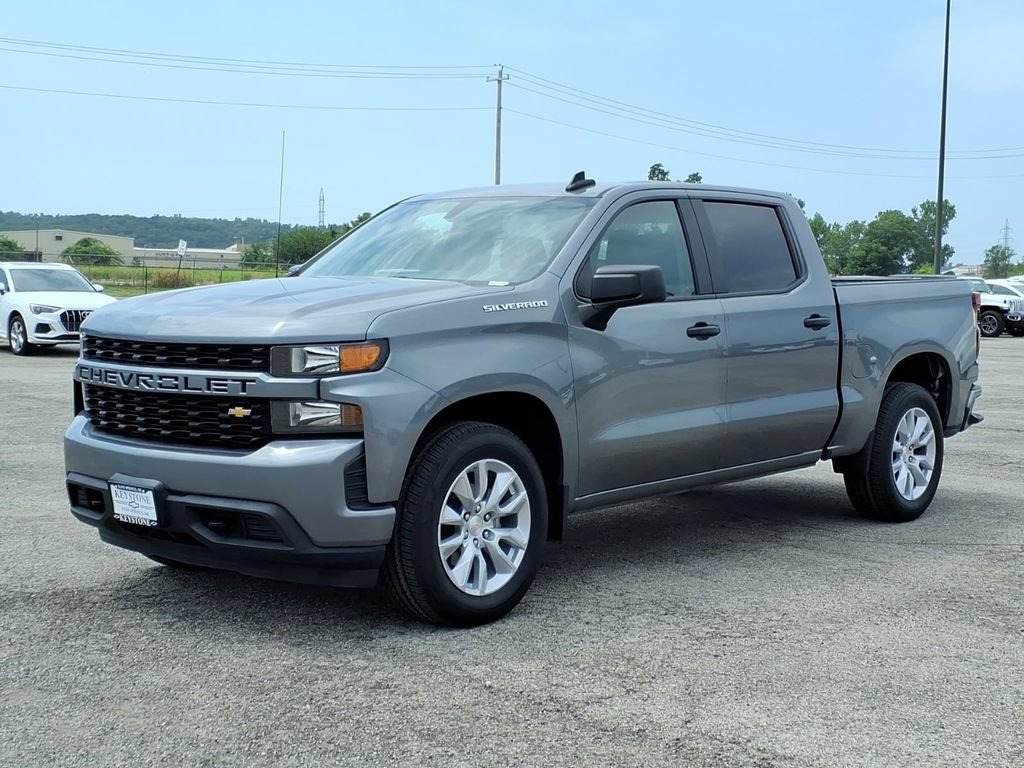 Used 2022 Chevrolet Silverado 1500 Custom RWD image 3