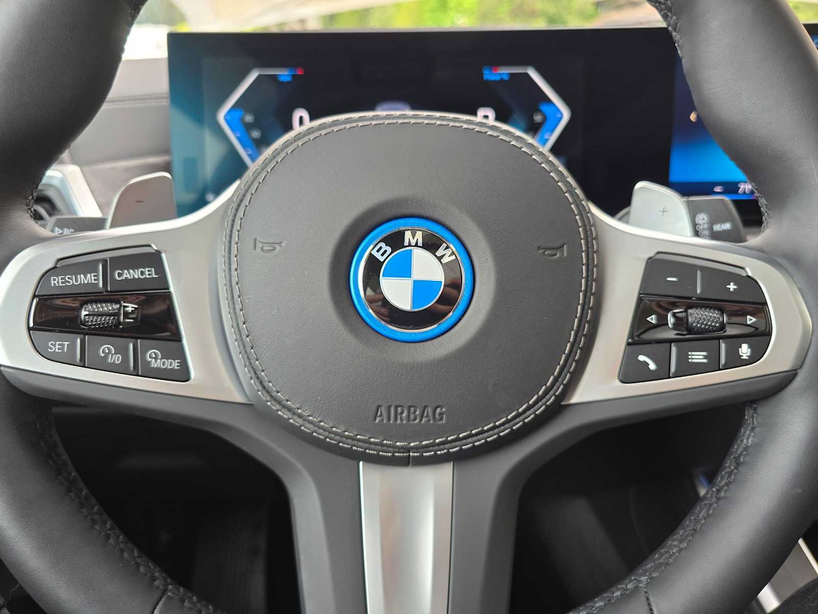 Used 2026 BMW X5 xDrive50e w/ M Sport Package AWD/4WD image 24