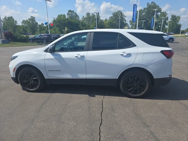Used 2024 Chevrolet Equinox LS w/ LS Convenience Package AWD/4WD image 8