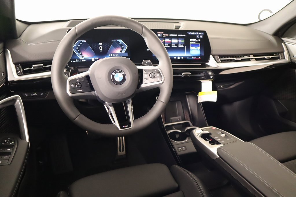 New 2026 BMW X2 xDrive28i w/ Technology Package image 2