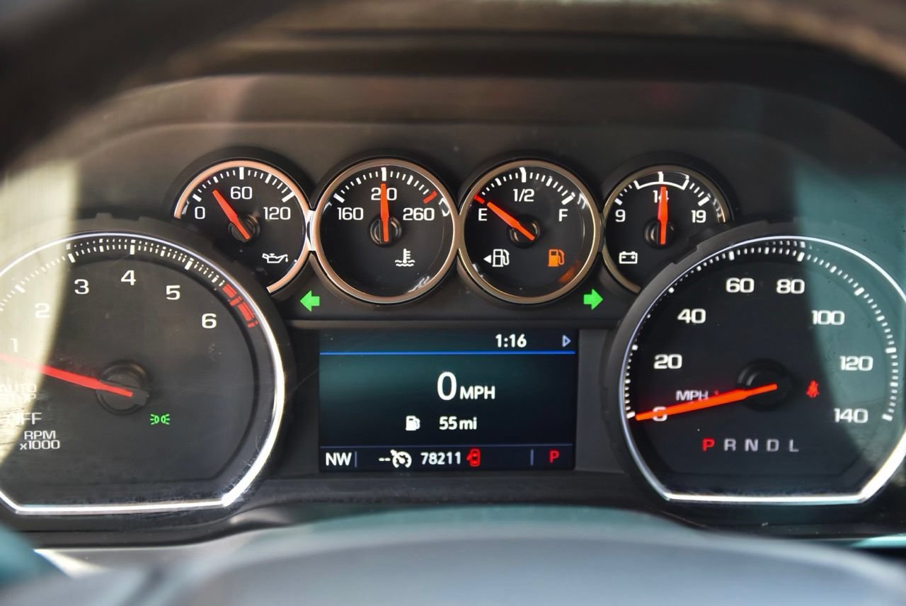 Used 2021 Chevrolet Silverado 1500 LT w/ LPO, Dark Essentials Package RWD image 25