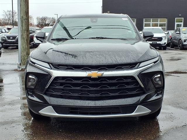 Used 2025 Chevrolet Blazer LT FWD image 22