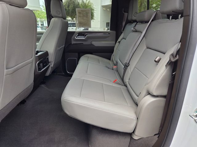 Used 2025 Chevrolet Silverado 2500 LTZ w/ LTZ Premium Package image 8