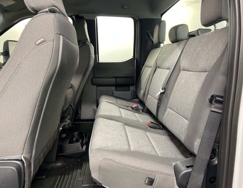 New 2026 Ford F250 XL w/ XL Chrome Package image 29