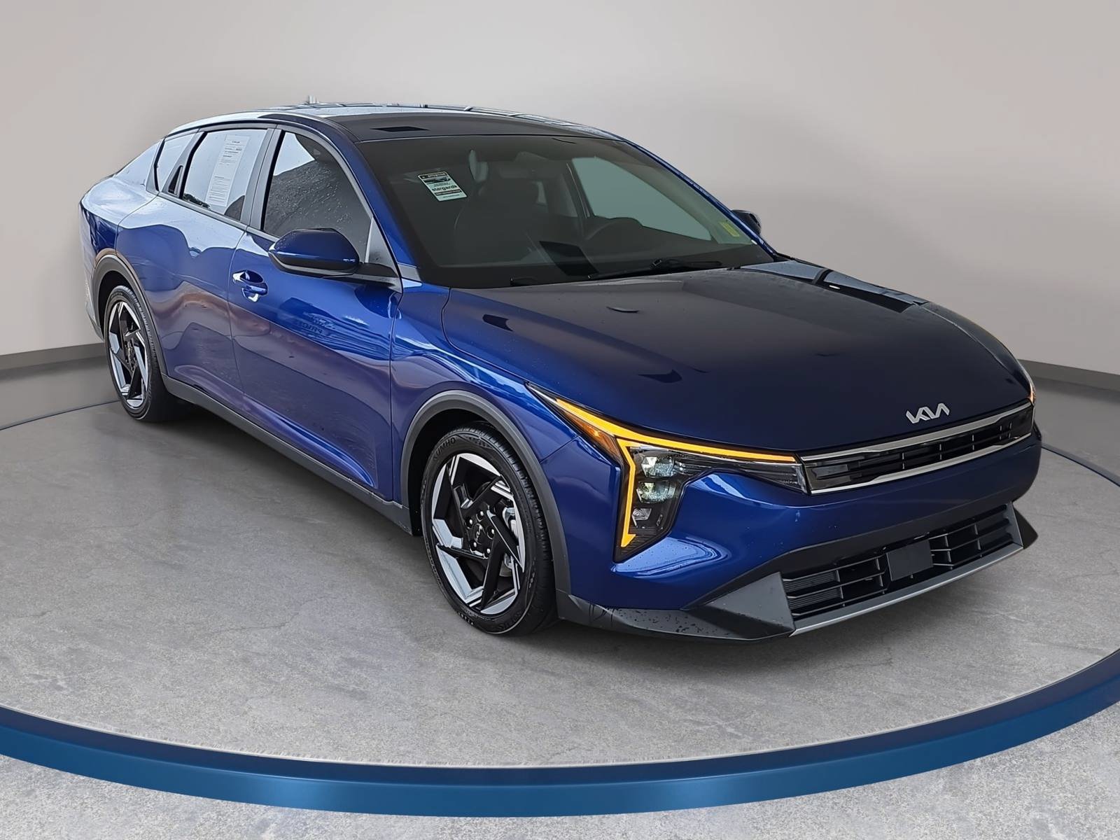 Used 2025 Kia K4 EX FWD image 3