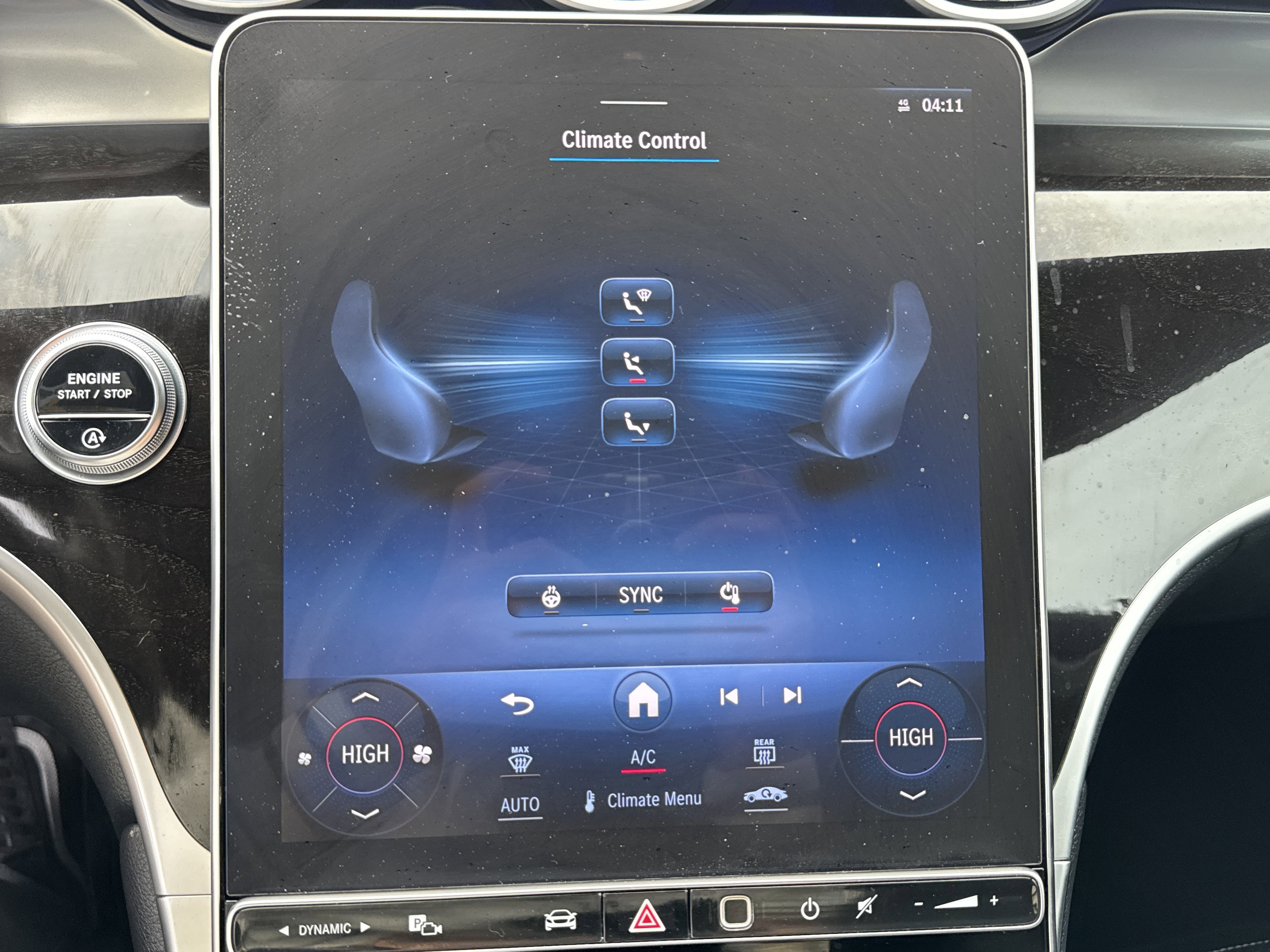 Used 2024 Mercedes-Benz GLC 300 image 18