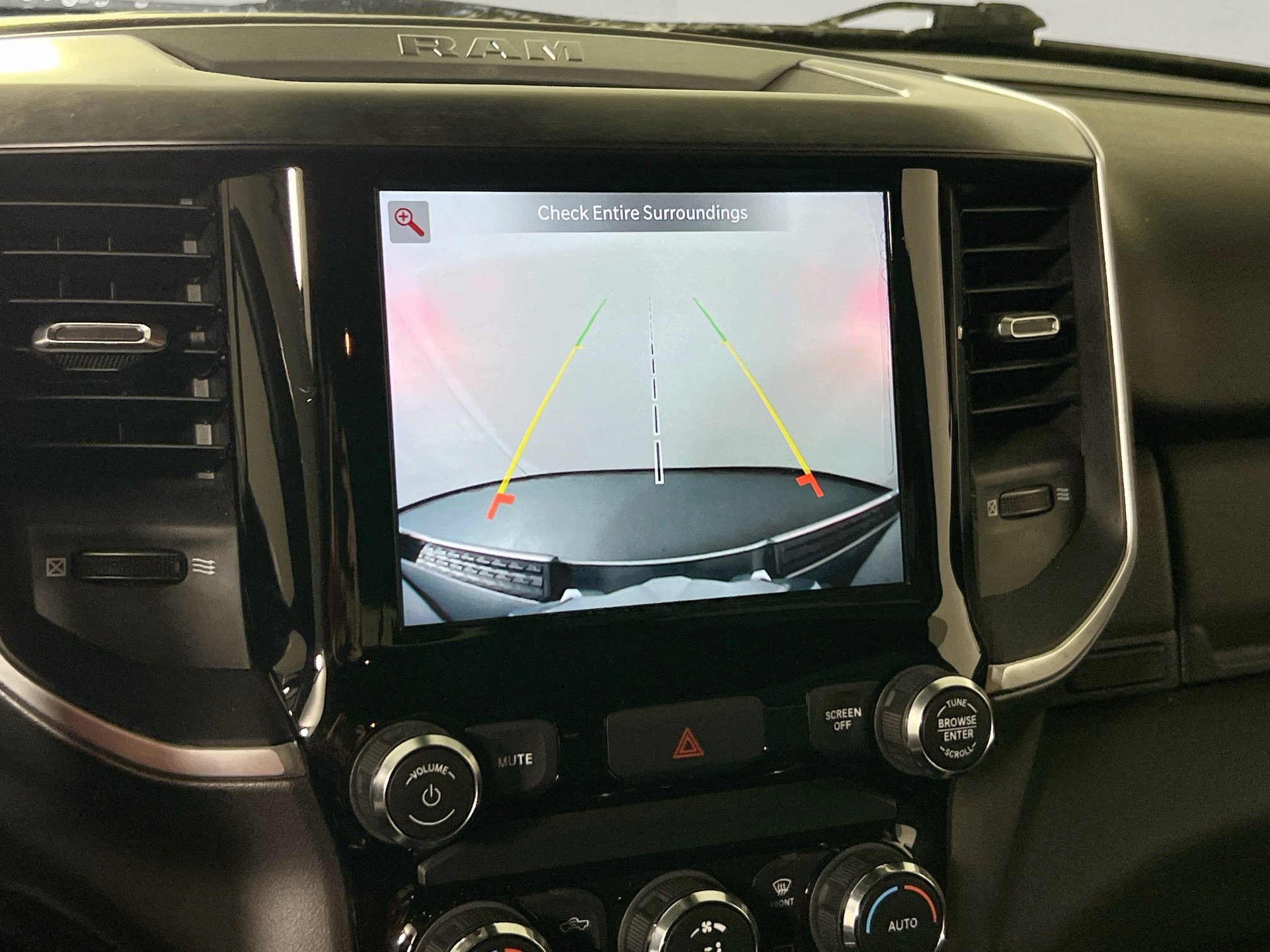 Used 2022 RAM 1500 Big Horn image 14