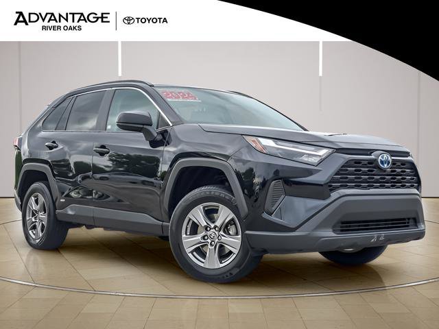 Certified 2024 Toyota RAV4 LE AWD/4WD image 2