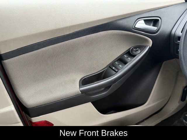 Used 2014 Ford Focus SE image 28