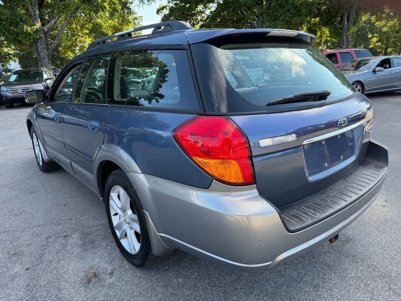 Used 2005 Subaru Outback 2.5XT Limited AWD/4WD image 5