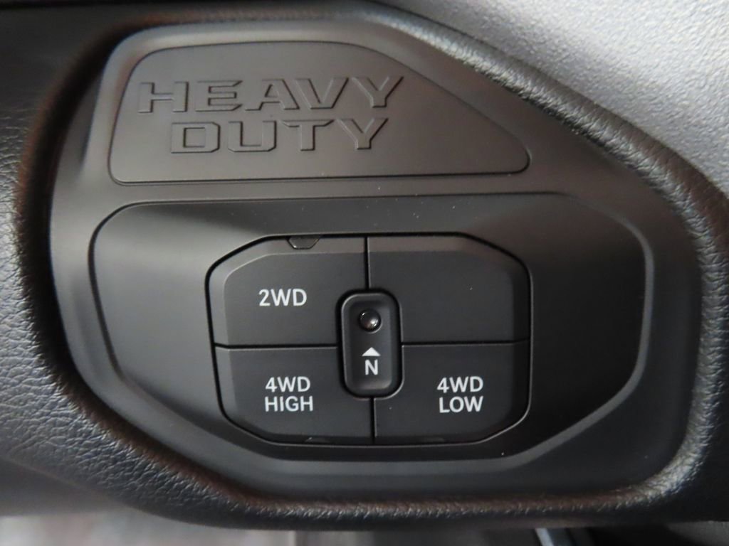 Used 2025 RAM 2500 Big Horn AWD/4WD image 64