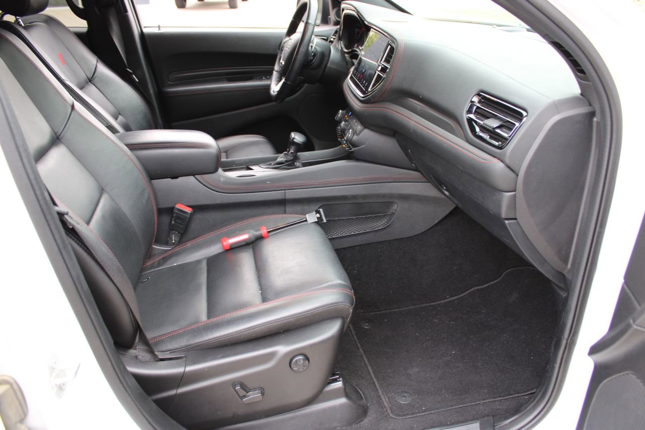 Used 2024 Dodge Durango GT image 3
