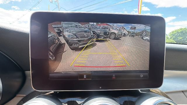 Used 2018 Mercedes-Benz C 300 4MATIC Sedan image 25