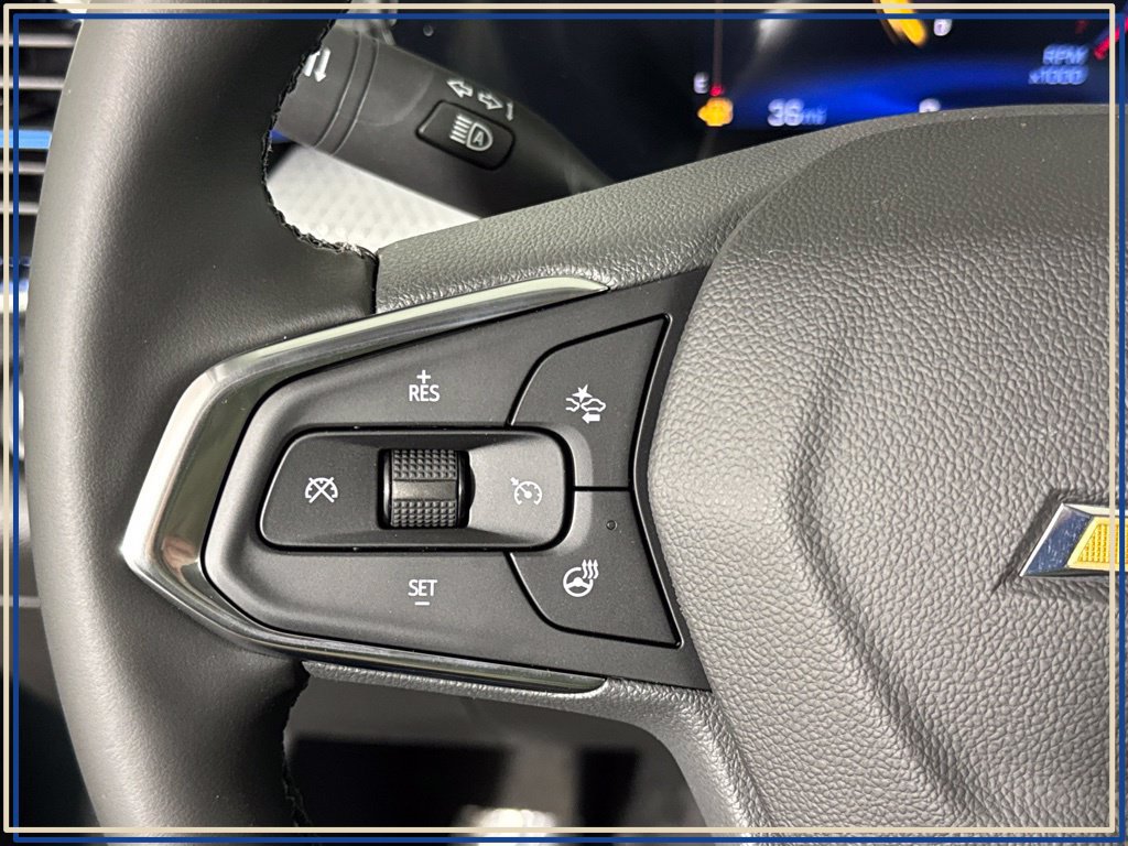 New 2026 Chevrolet Trax LT w/ LT Convenience Package FWD image 14