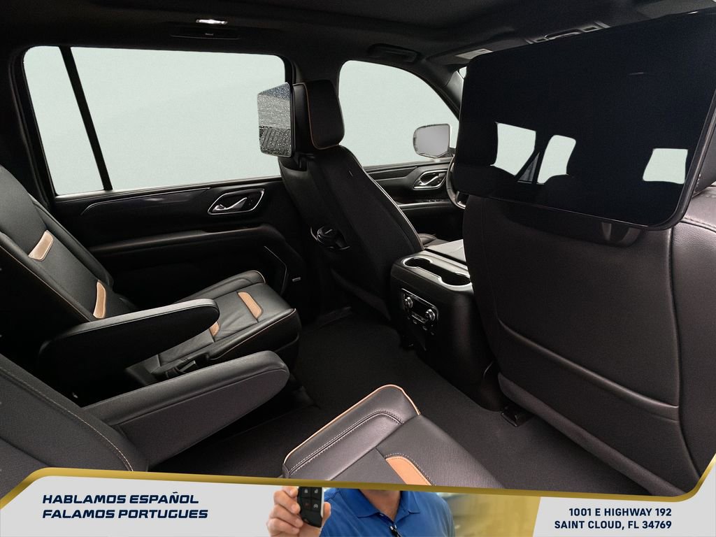 Used 2024 GMC Yukon XL AT4 w/ Technology Package image 36