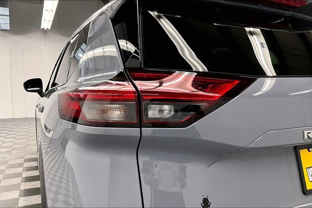 Used 2023 Nissan Rogue Platinum w/ Platinum Premium Package AWD/4WD image 35