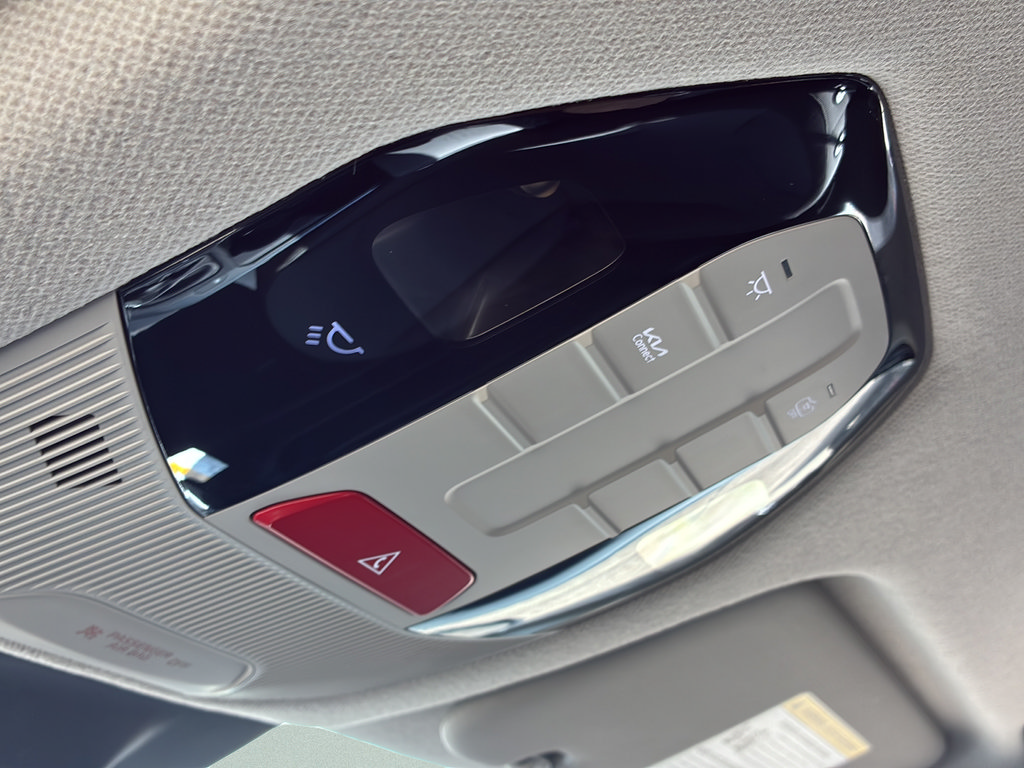 New 2026 Kia K4 FWD image 38