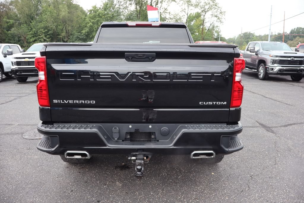 Used 2022 Chevrolet Silverado 1500 Custom Trail Boss AWD/4WD image 26