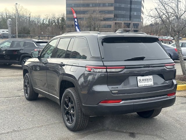 New 2026 Jeep Grand Cherokee Altitude AWD/4WD image 4