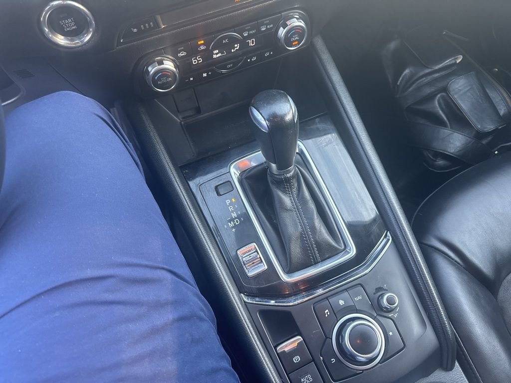 Used 2017 MAZDA CX-5 Touring image 8