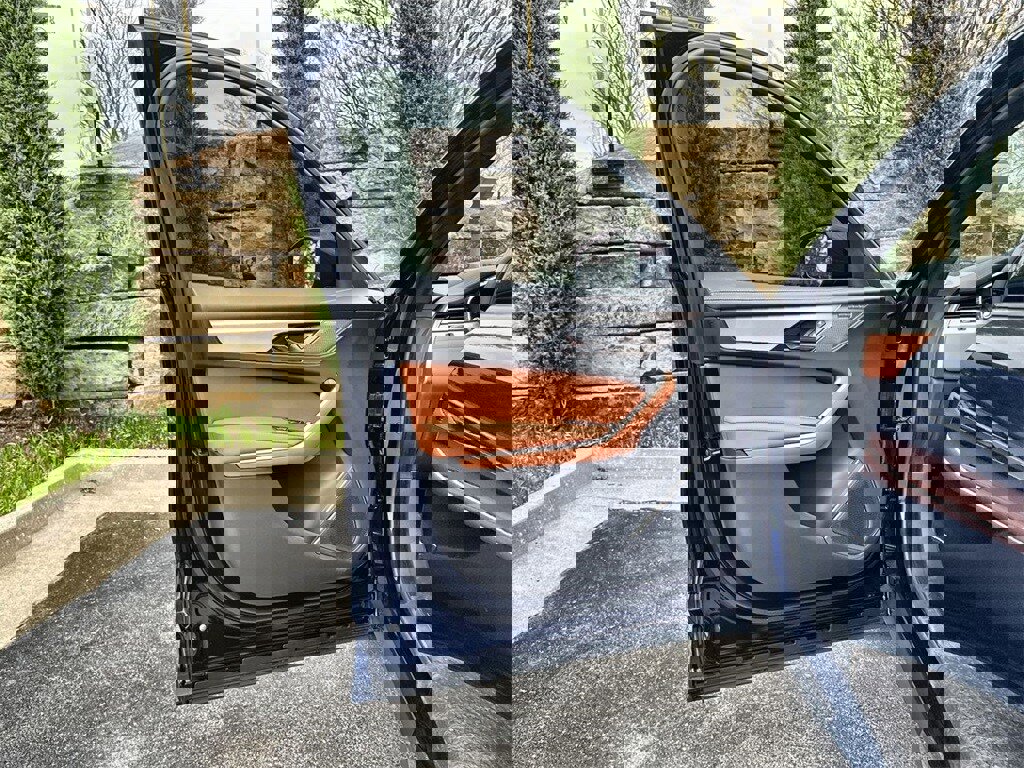 New 2026 Jaguar F-PACE R-Dynamic S image 17