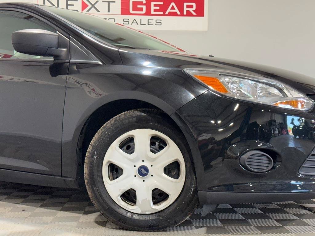 Used 2012 Ford Focus S FWD image 31