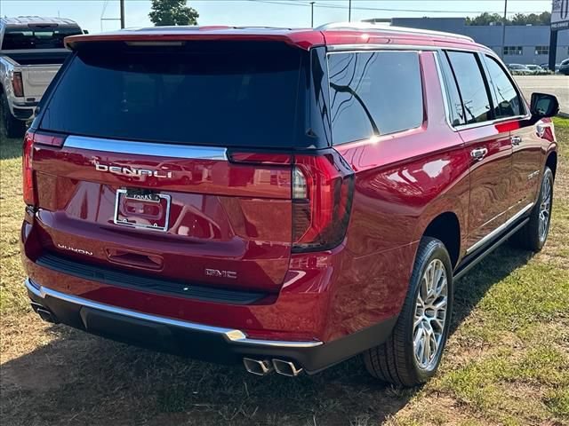 New 2026 GMC Yukon XL Denali w/ Denali Reserve Package AWD/4WD image 13