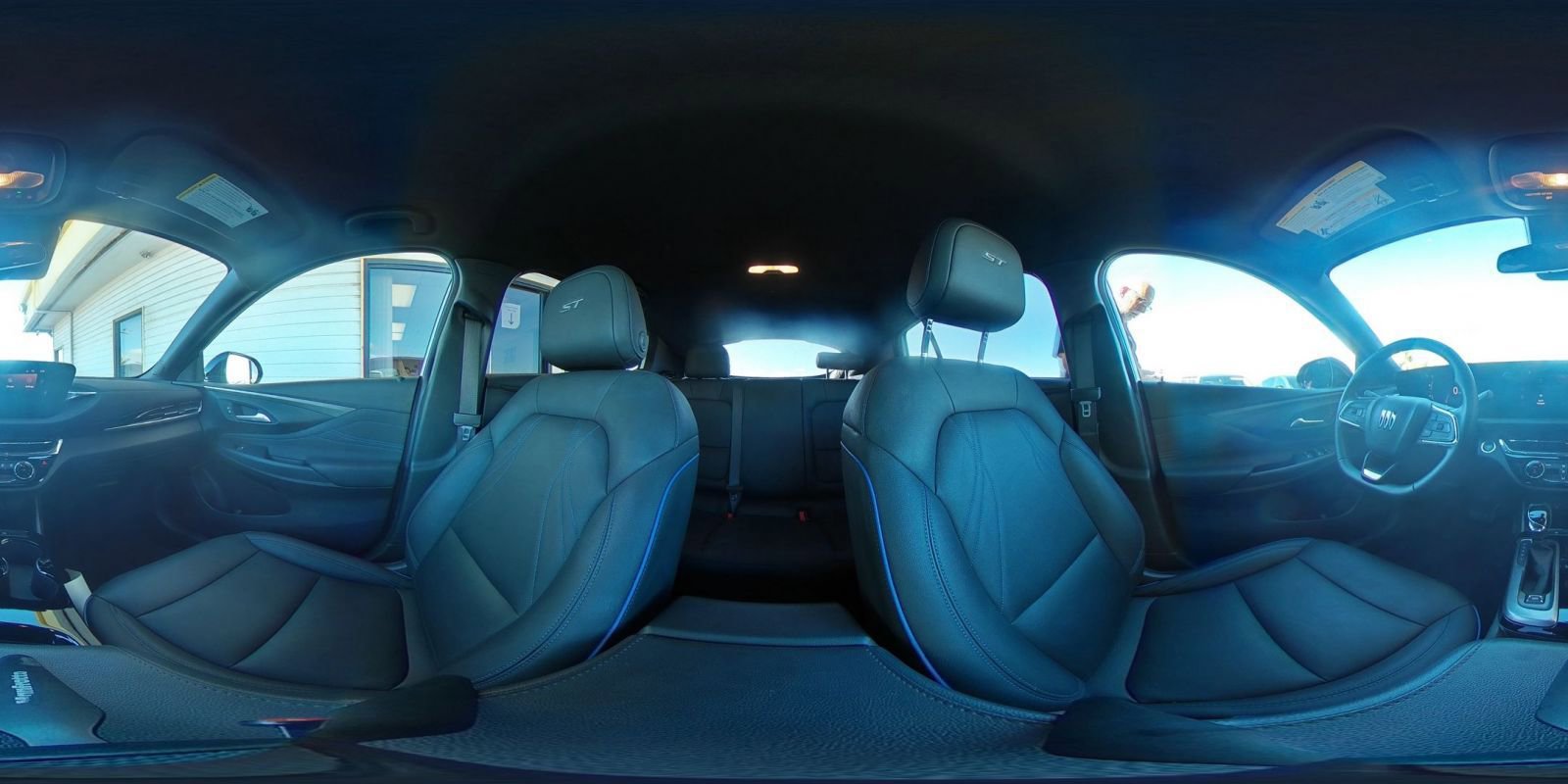 Used 2025 Buick Envista Sport Touring image 41