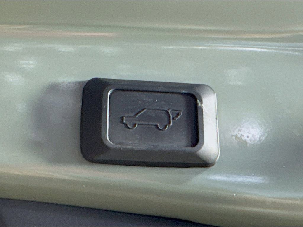 Used 2019 Toyota RAV4 XLE w/ Convenience Package image 30