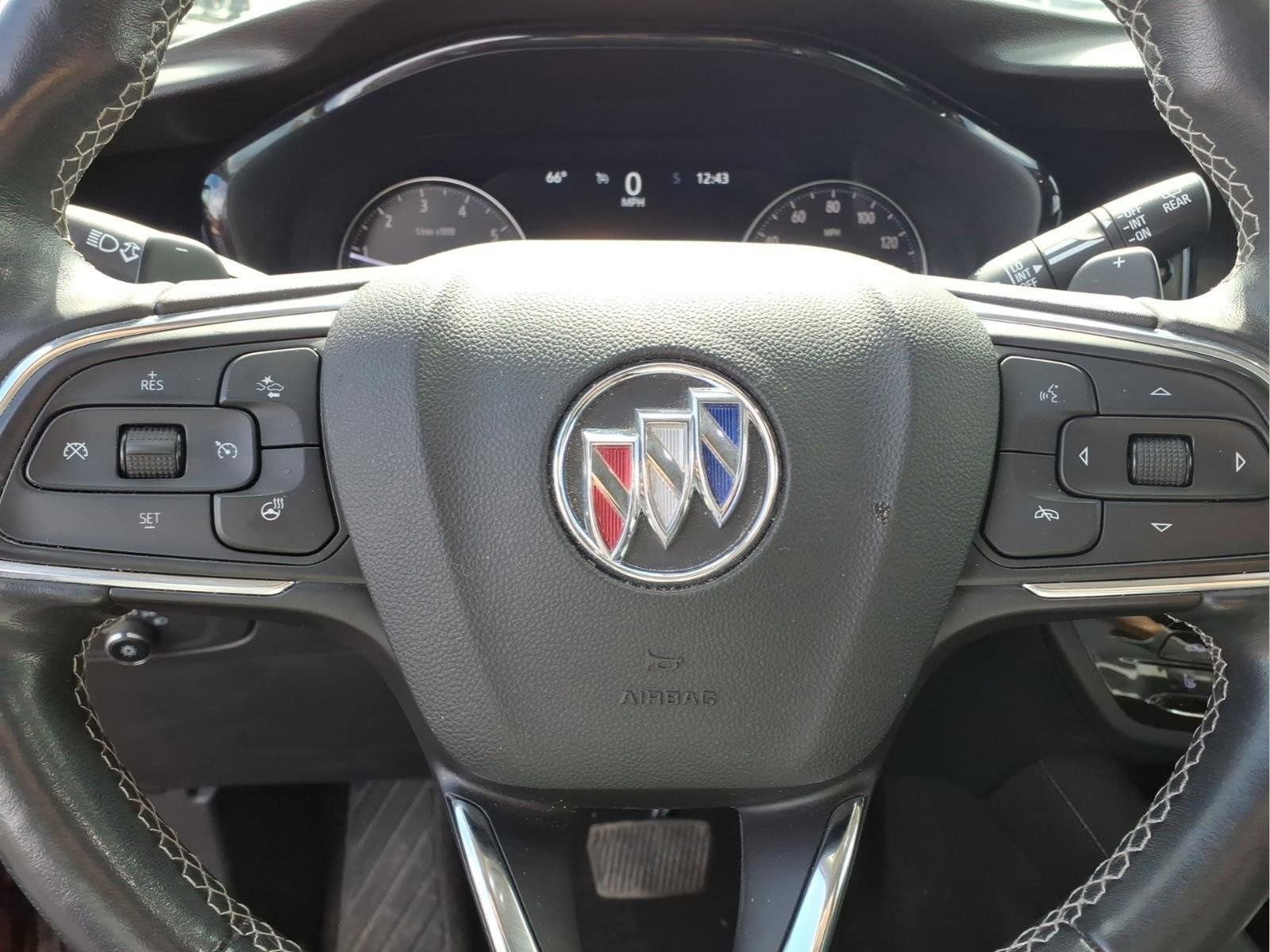 Used 2023 Buick Envision Essence image 14