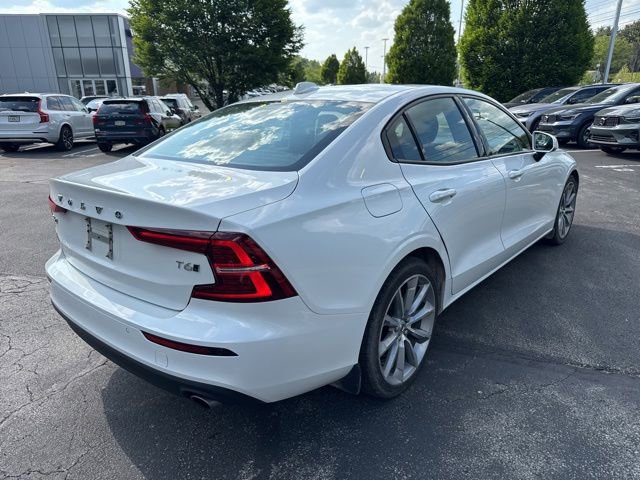 Used 2021 Volvo S60 T6 Momentum w/ Premium Package AWD/4WD image 6
