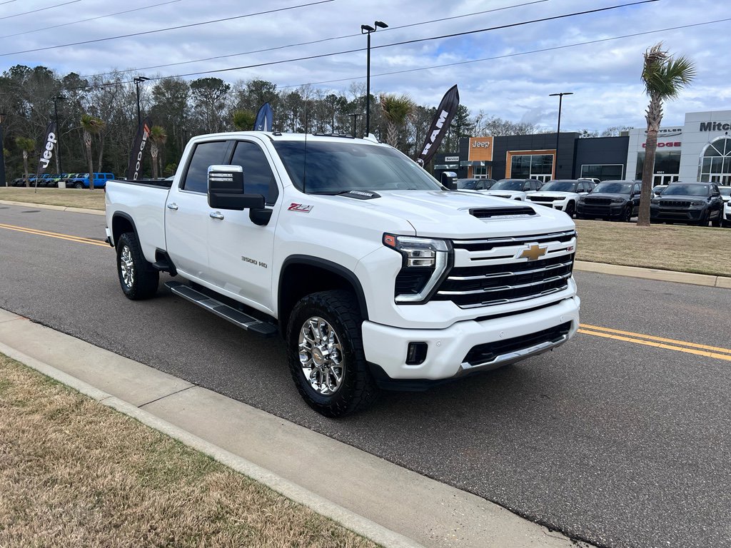 Used 2024 Chevrolet Silverado 3500 LTZ w/ LTZ Plus Package image 1