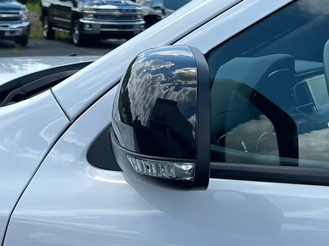 Used 2025 Dodge Durango R/T w/ Blacktop Package AWD/4WD image 46