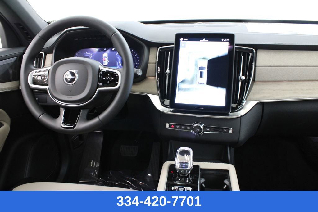 New 2026 Volvo XC90 B6 Plus w/ Protection Package image 8