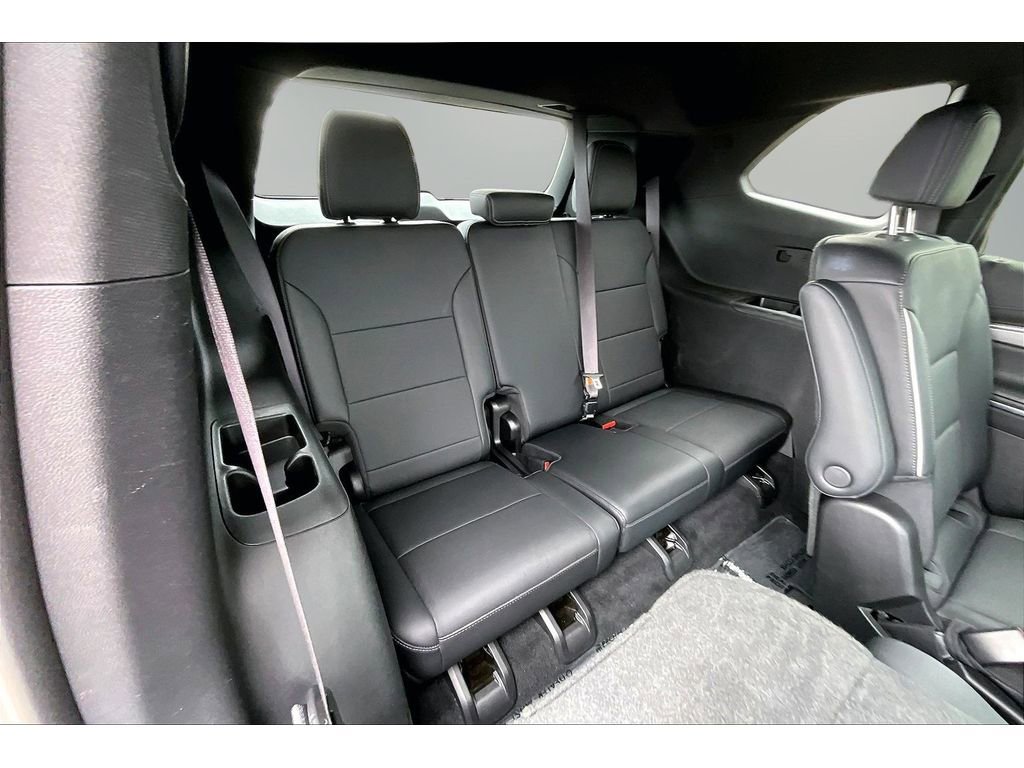 Used 2025 Buick Enclave Preferred AWD/4WD image 24