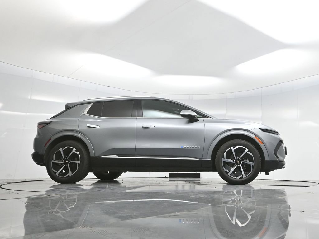 Used 2025 Chevrolet Equinox EV LT w/ Convenience Package image 63