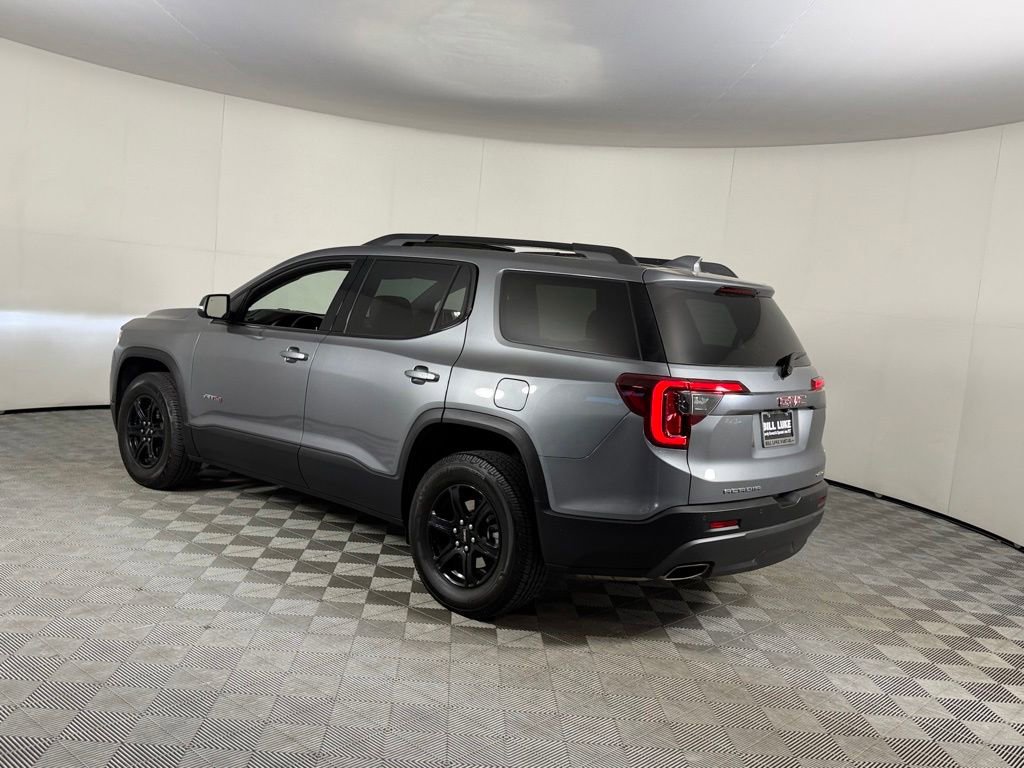 Used 2022 GMC Acadia AT4 w/ Technology Package AWD/4WD image 9
